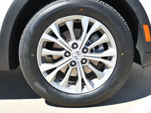 Used 2023 Buick Envision Preferred FWD image 4
