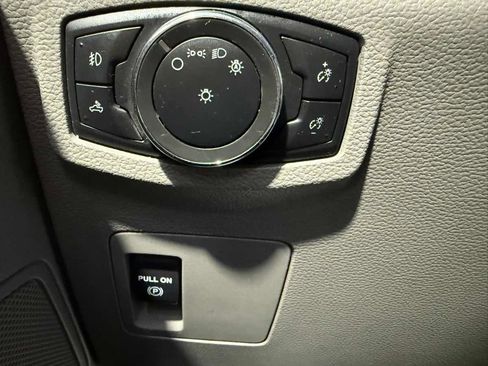 Used 2018 Ford F150 XLT AWD/4WD image 26