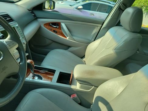 Used 2008 Toyota Camry XLE FWD image 7
