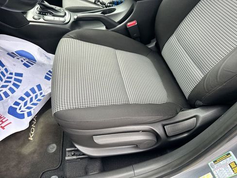 Used 2018 Hyundai Kona SEL FWD image 21