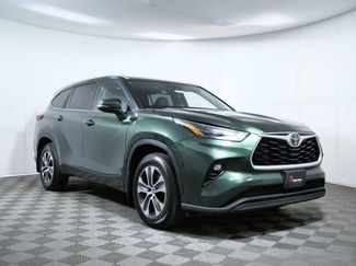 Used 2023 Toyota Highlander XLE video 1