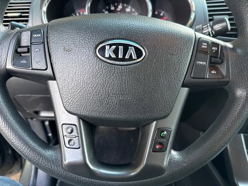 Used 2012 Kia Sorento LX w/ V6 Convenience Pkg image 8