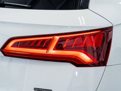 Used 2019 Audi Q5 2.0T Premium image 28