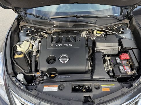 Used 2013 Nissan Altima 3.5 SL FWD image 33