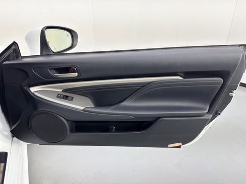 Used 2015 Lexus RC 350 image 40
