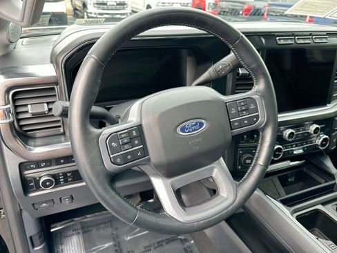 Used 2023 Ford F250 Lariat w/ Lariat Ultimate Package image 18