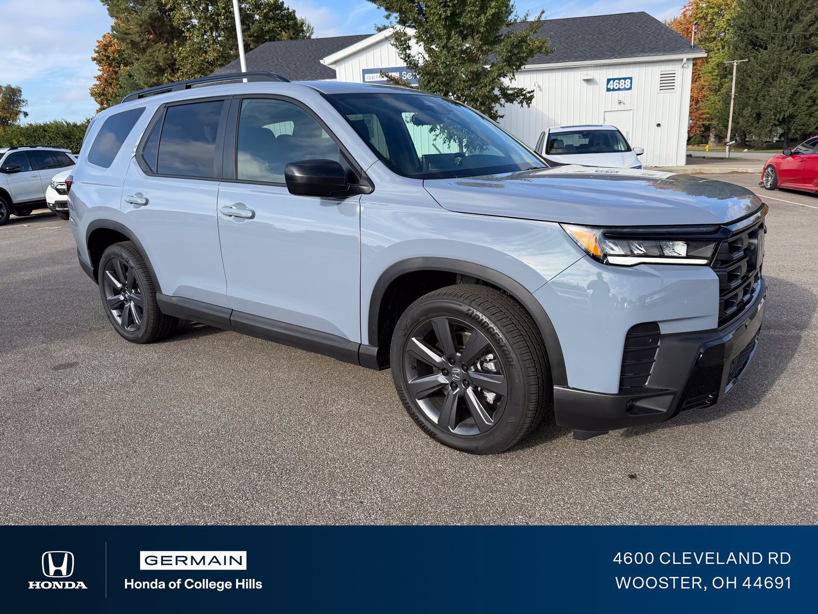 Used 2026 Honda Pilot Sport image 3