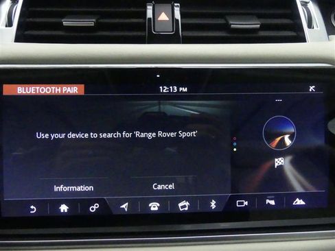 Used 2020 Land Rover Range Rover Sport HSE Dynamic image 9