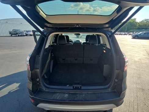Used 2018 Ford Escape Titanium w/ Ford Safe & Smart Package AWD/4WD image 12