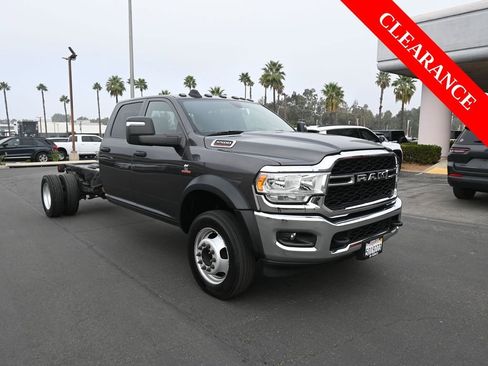 Used 2023 RAM 5500 Tradesman image 11