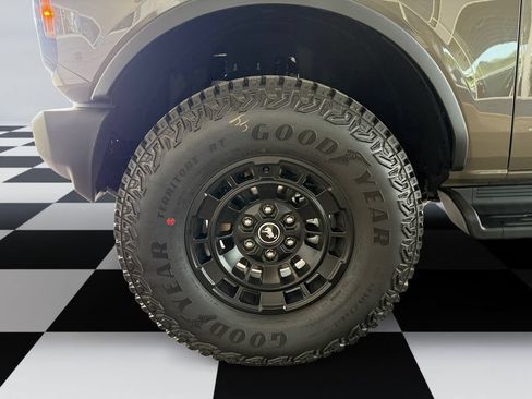 New 2026 Ford Bronco Outer Banks w/ Sasquatch Package AWD/4WD image 46