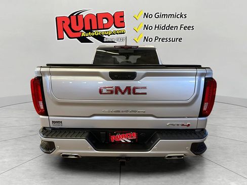 Used 2022 GMC Sierra 1500 AT4 w/ AT4 Premium Package AWD/4WD image 8