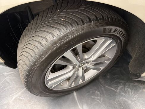 Used 2015 Lexus RX 450h AWD image 29