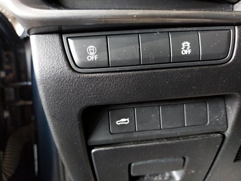 Used 2021 MAZDA MAZDA3 s FWD image 24