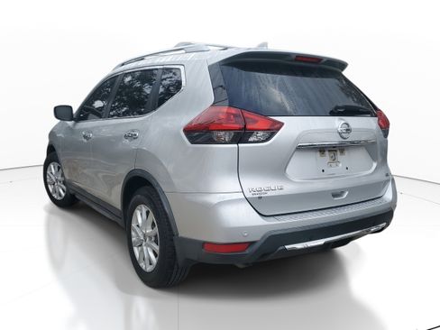 Used 2019 Nissan Rogue SV image 7