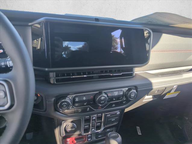 New 2026 Jeep Gladiator Rubicon w/ Steel Power Dome Hood Package AWD/4WD image 9