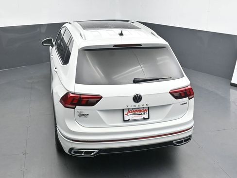 Used 2024 Volkswagen Tiguan SEL R-Line image 30