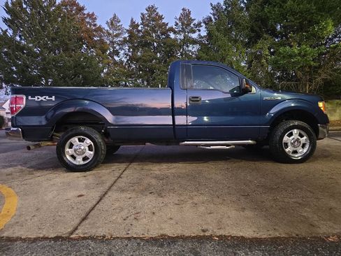 Used 2013 Ford F150 XLT w/ Mid Equipment Group image 33