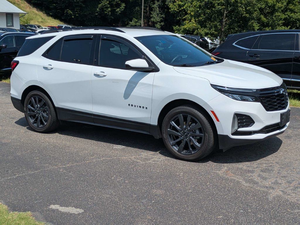 Used 2024 Chevrolet Equinox RS FWD image 8