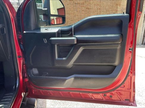Used 2018 Ford F150 XLT w/ Equipment Group 301A Mid AWD/4WD image 23
