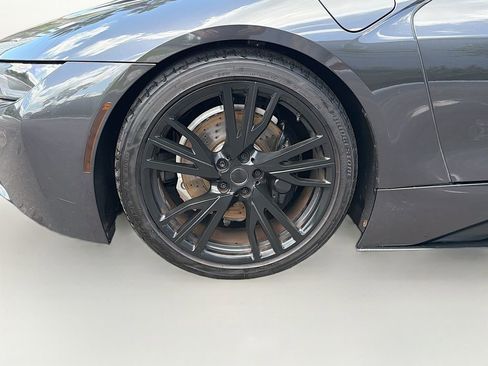 Used 2015 BMW i8 image 38