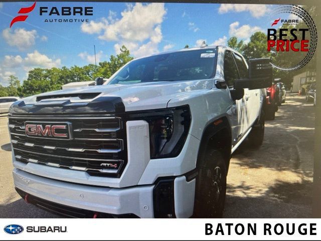 Used 2025 GMC Sierra 2500 AT4 AWD/4WD image 1