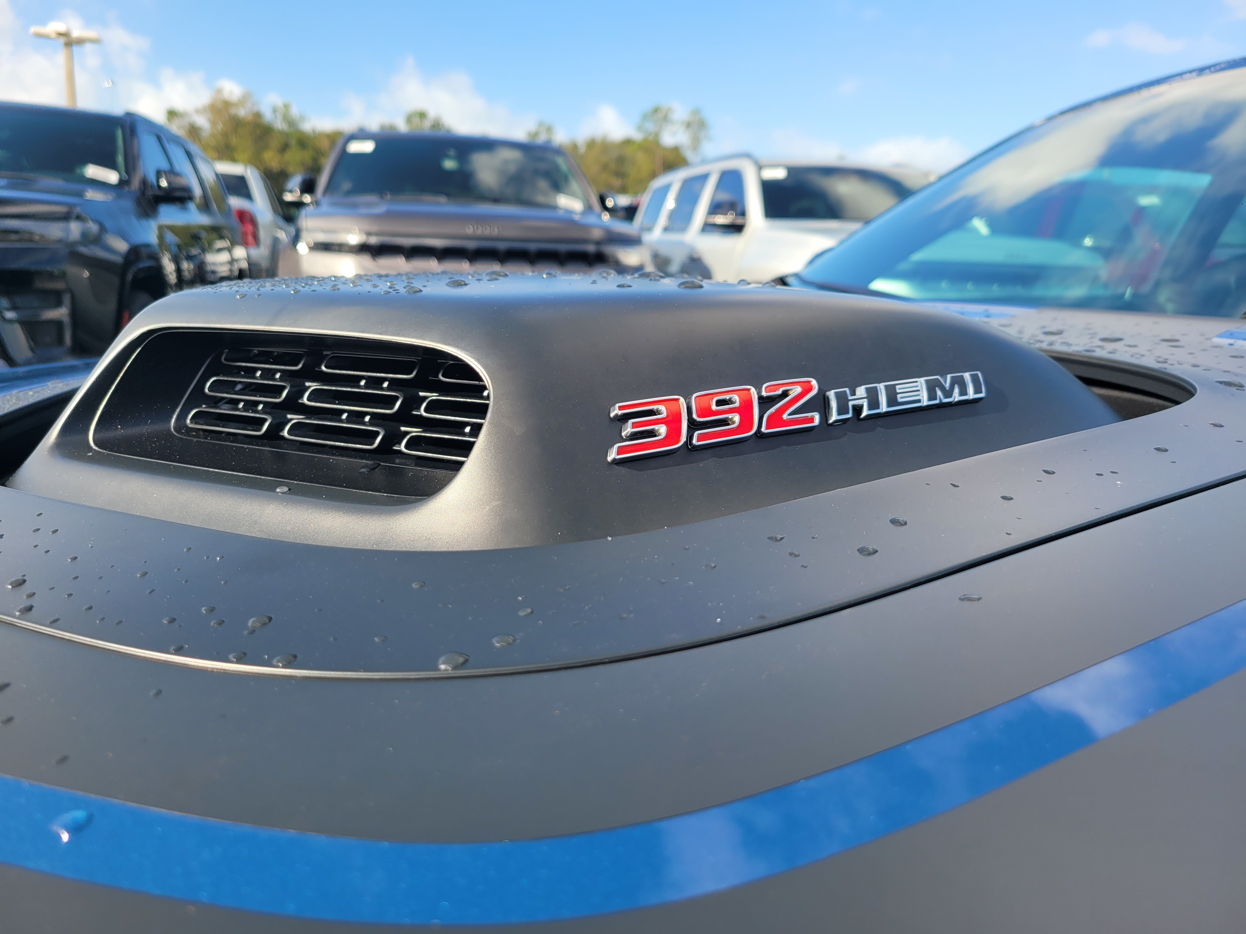 Used 2022 Dodge Challenger R/T Scat Pack w/ Shaker Package RWD image 7