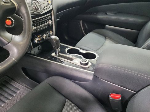 Used 2017 Nissan Pathfinder SV AWD/4WD image 26