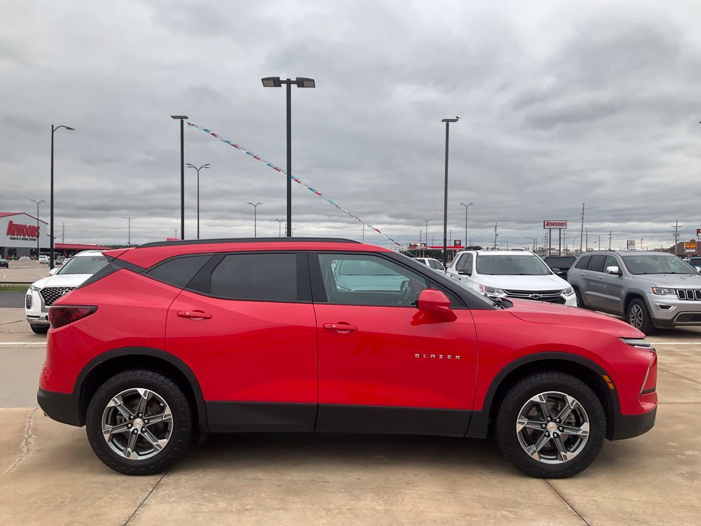 Used 2023 Chevrolet Blazer LT w/ Convenience Package FWD image 37