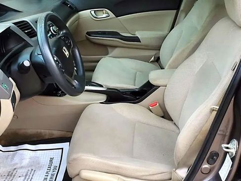 Used 2012 Honda Civic LX image 4