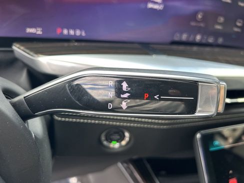 New 2026 Cadillac Escalade Luxury w/ Touring Package image 29