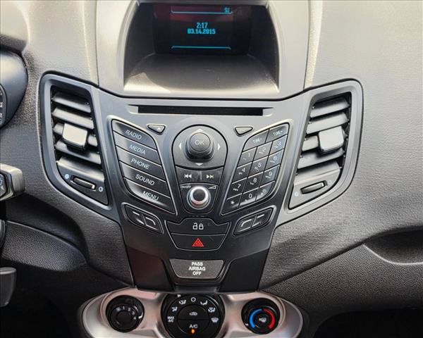 Used 2015 Ford Fiesta SE FWD image 27