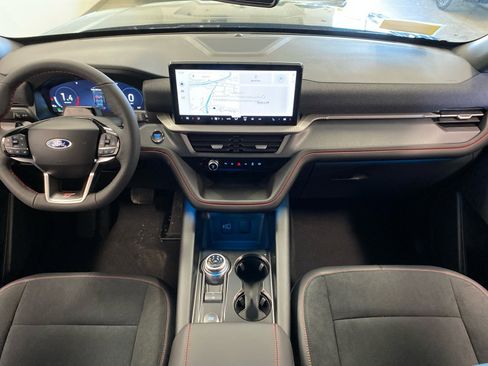 New 2026 Ford Explorer ST image 12