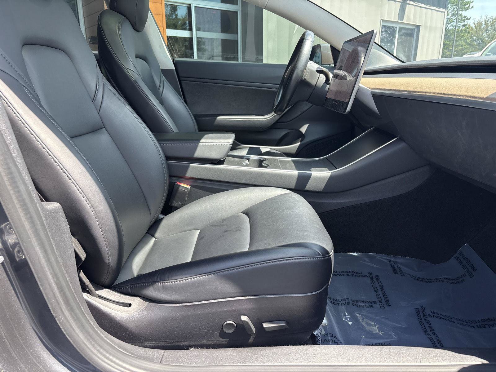Used 2018 Tesla Model 3 Long Range AWD/4WD image 16