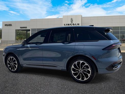New 2026 Lincoln Nautilus Reserve AWD/4WD image 5