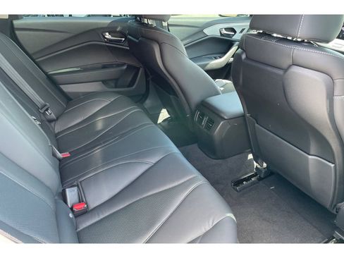 Used 2023 Acura TLX w/ Technology Package image 16