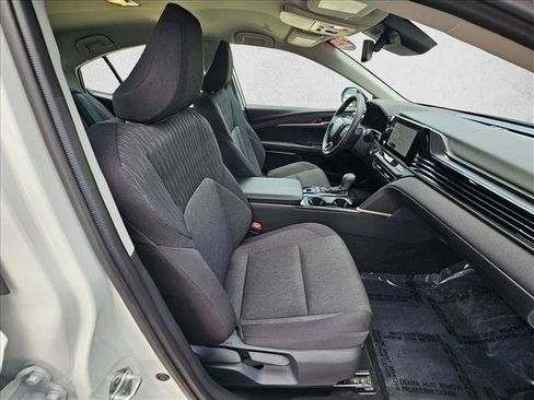 Used 2026 Toyota Camry LE w/ Convenience Package FWD image 19