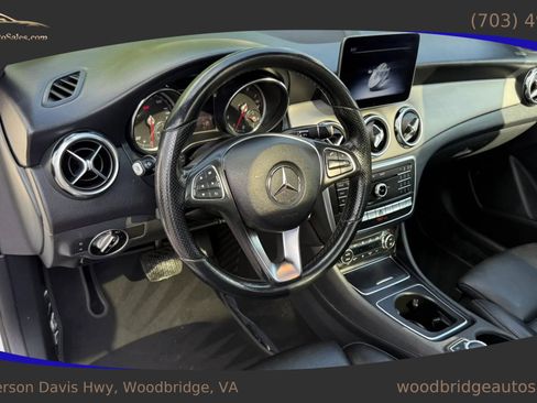 Used 2019 Mercedes-Benz GLA 250 4MATIC image 15