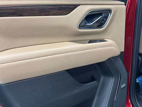 Certified 2021 Chevrolet Tahoe Premier w/ Premium Package image 25