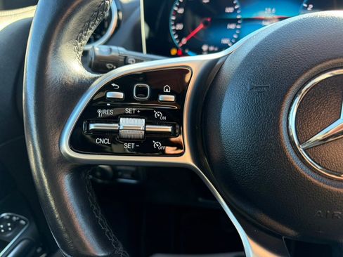 Used 2021 Mercedes-Benz GLA 250 4MATIC image 19