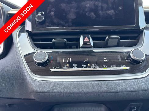 Used 2023 Toyota Corolla LE FWD image 23
