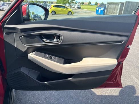 Certified 2024 Honda Accord EX image 36