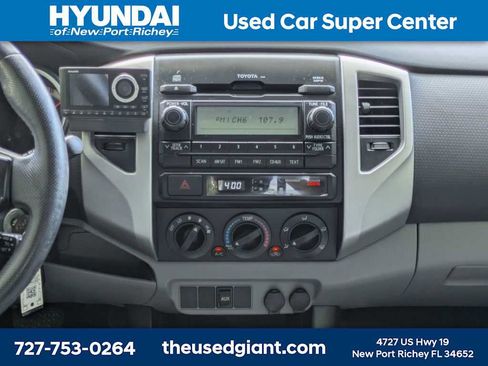 Used 2012 Toyota Tacoma 2WD Access Cab w/ SR5 Pkg image 19