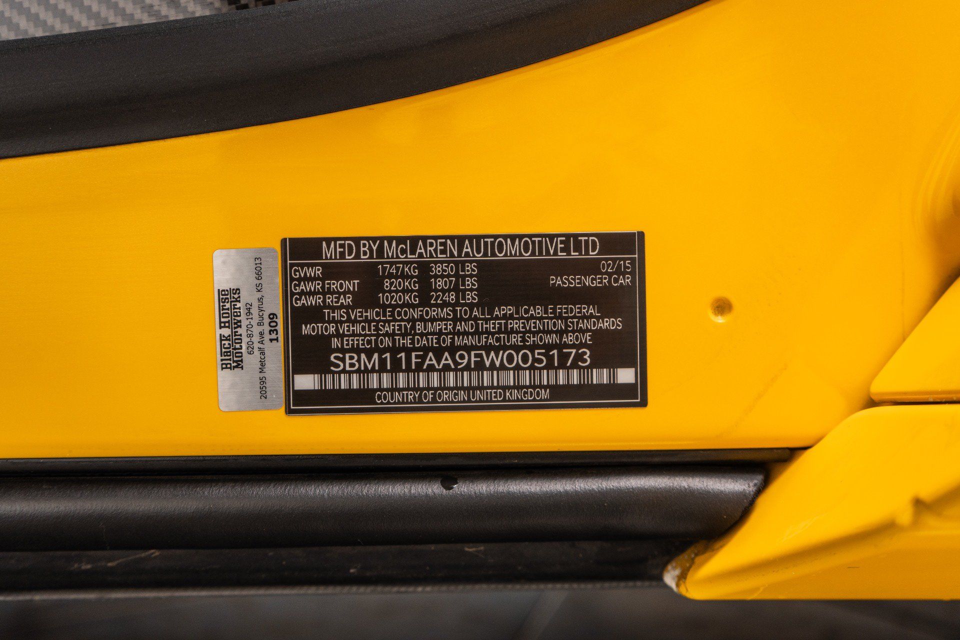 Used 2015 McLaren 650S Spider RWD image 19
