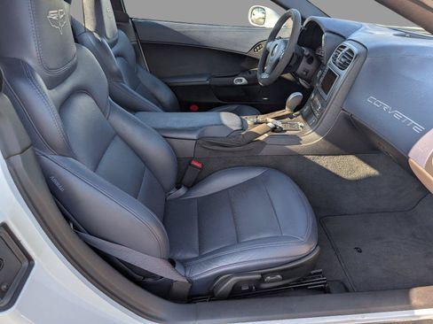 Used 2013 Chevrolet Corvette Grand Sport w/ 4LT Preferred Equipment Group RWD image 46