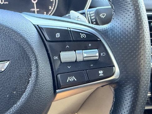 Used 2023 Genesis G70 2.0T AWD/4WD image 31
