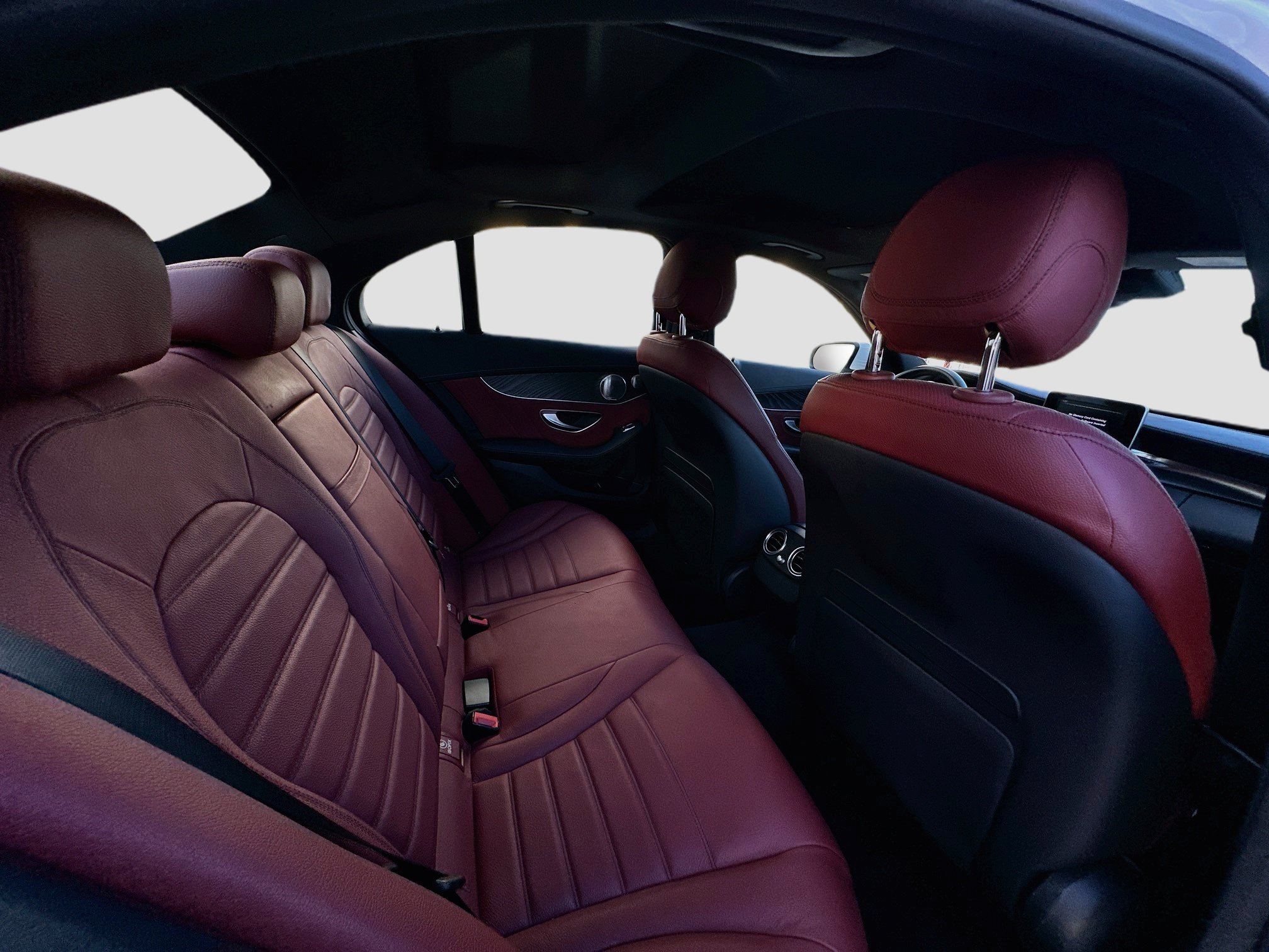 Used 2015 Mercedes-Benz C 300 Sedan image 31