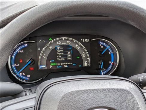 New 2025 Toyota RAV4 XLE image 10