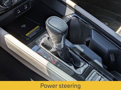Used 2023 Honda Accord Touring image 23