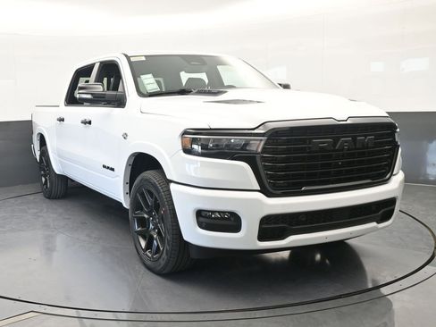New 2026 RAM 1500 Laramie AWD/4WD image 9
